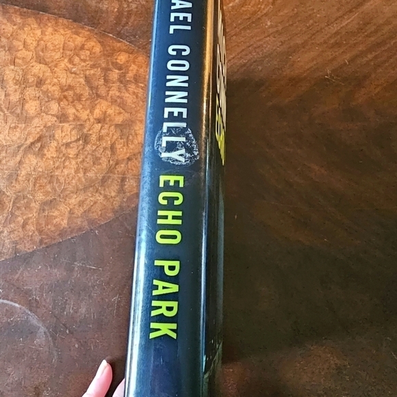 Echo Park Book, Hardcover, By Michael Connelly, "Harry" Bosch Book 12 - Picture 2 of 11